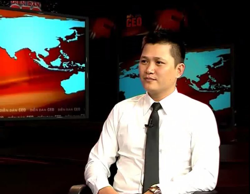 Luật sư Vũ Ngọc Dũng - Truyền hình Invest TV - Sáp nhập EVN vào Viettel